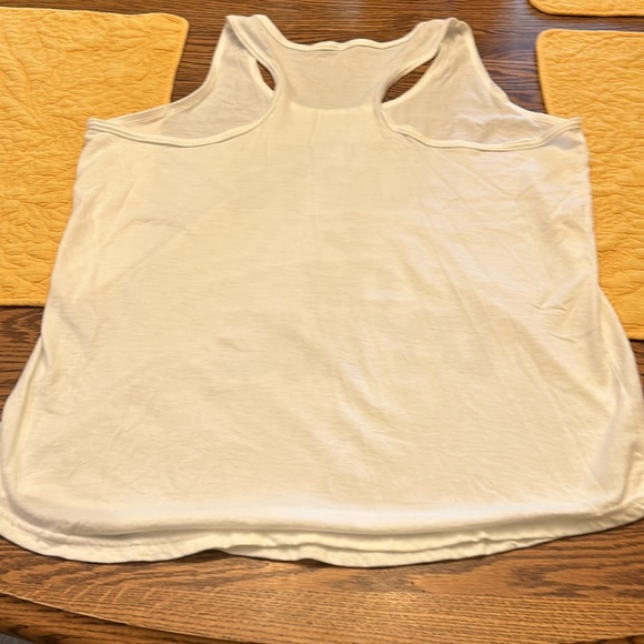 Humorous Workout tank top! Everything hurts & I’m dying! - Picture 4 of 5